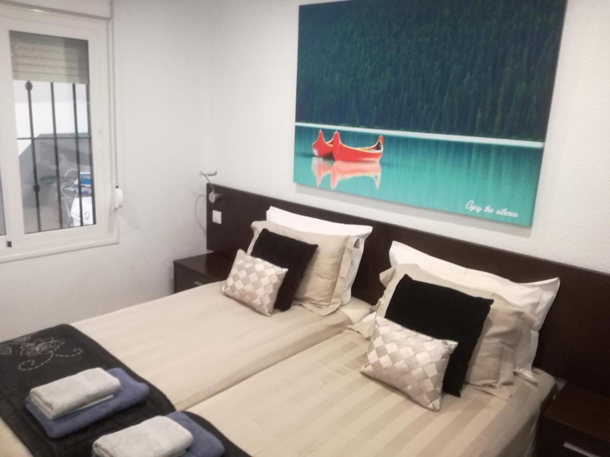 2 Bedroom Newly Renovated Bungalow Close To Bars & Restaurants Los Alcázares Esterno foto